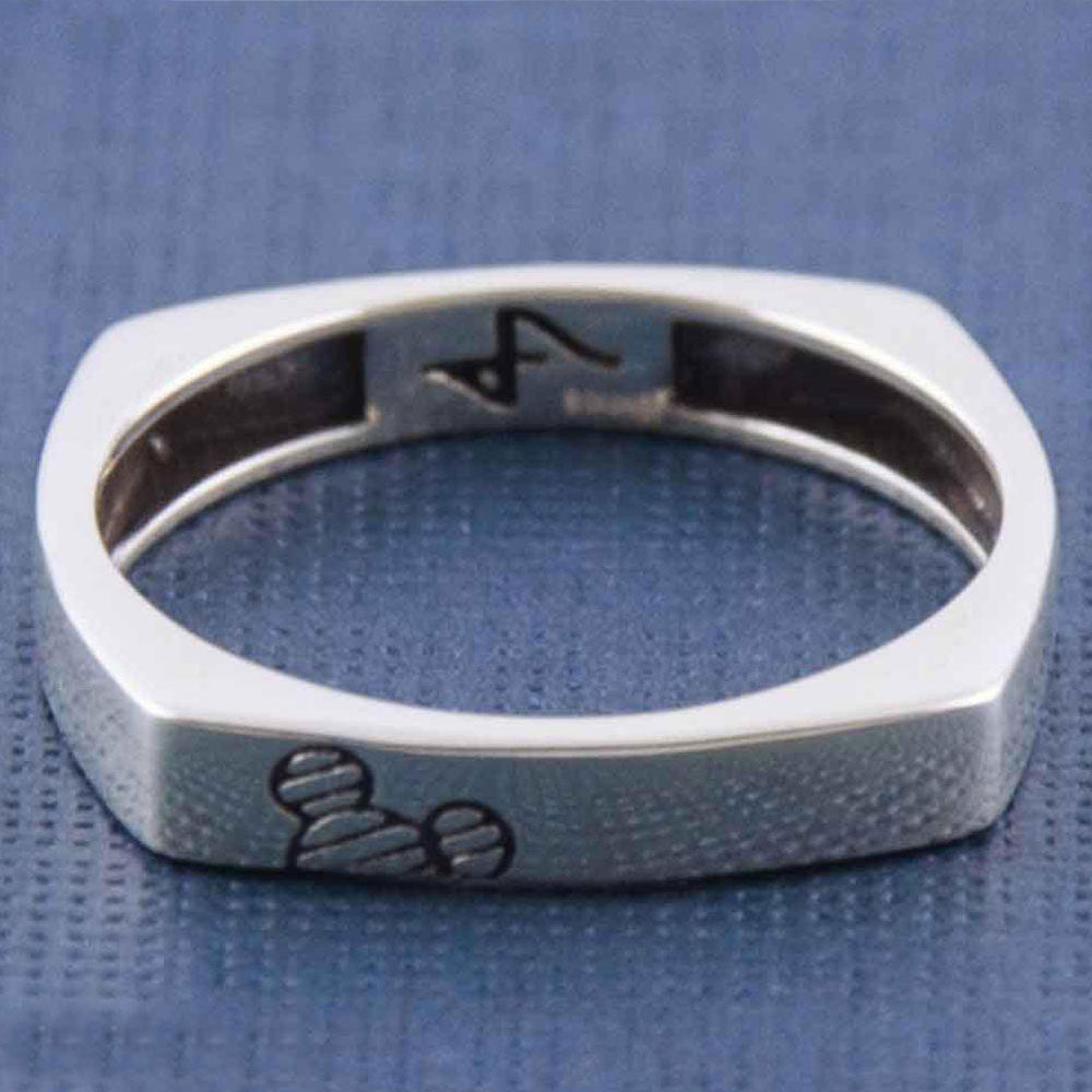 Iconic Ears Silver Deco Ring