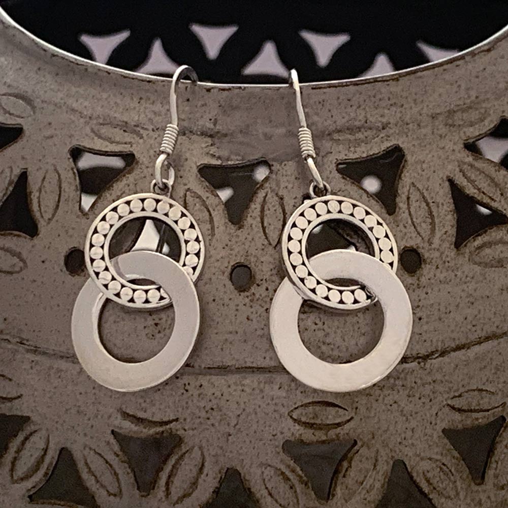 Interconnected Eternities Silver Dangler Earrings