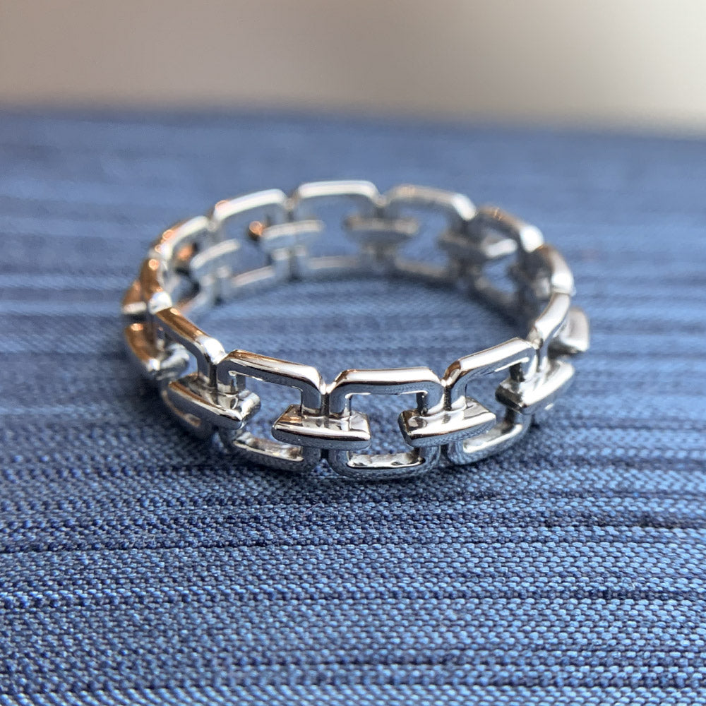 Linked Squares Silver Band Ring- 20
