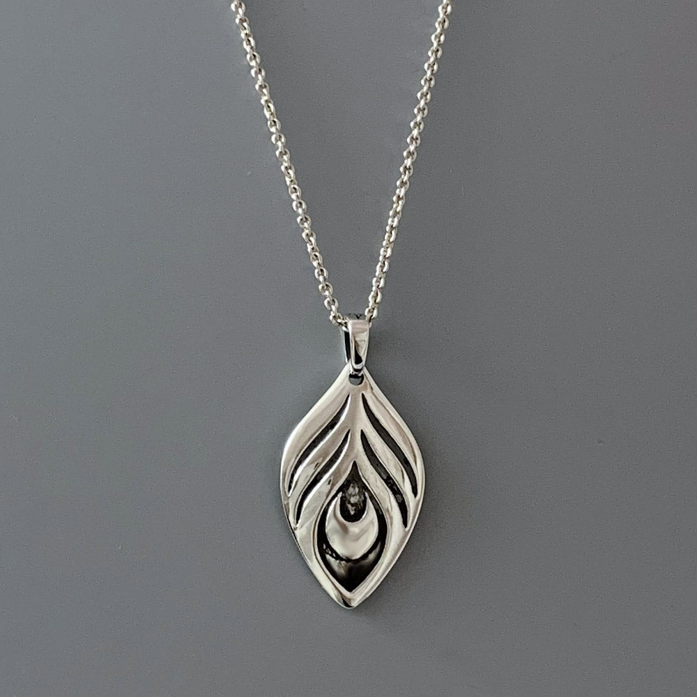 Shri Krishna Silver Pendant with Adjustable Eternity Slider Chain MEDIUM