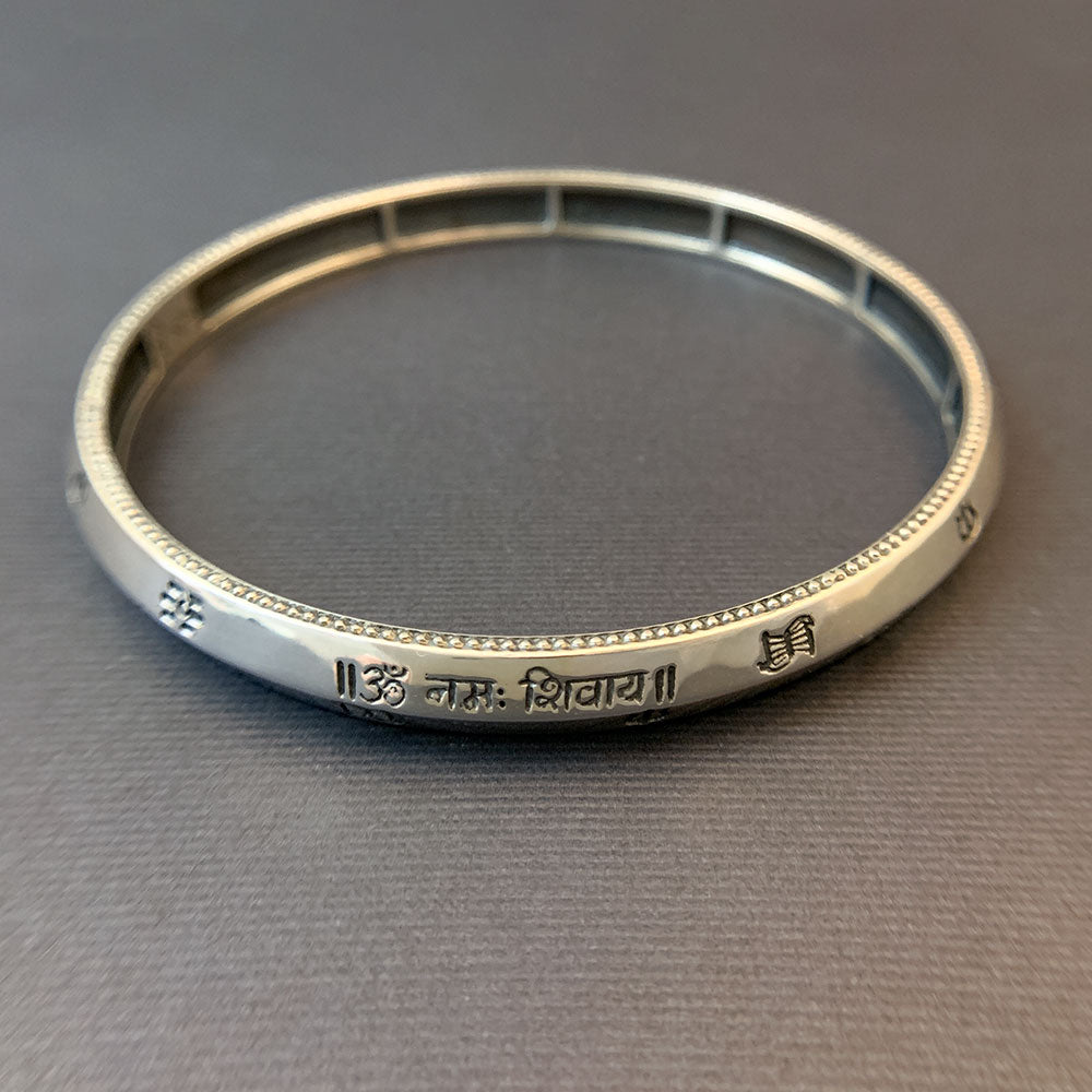 Om Namah Shivaya Shubhankit Silver Kada Bangle-2-12