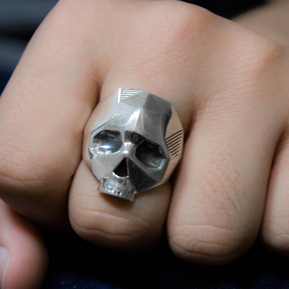 Fourseven Born To Be Wild Skull Ring R-131-PL-S Base-Image