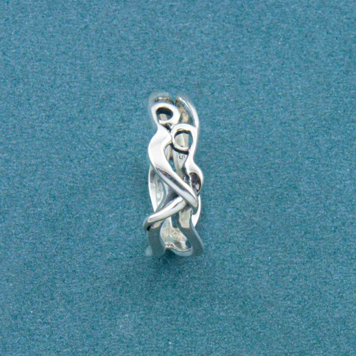 Shape of You Silver Ring - Opposites Attract