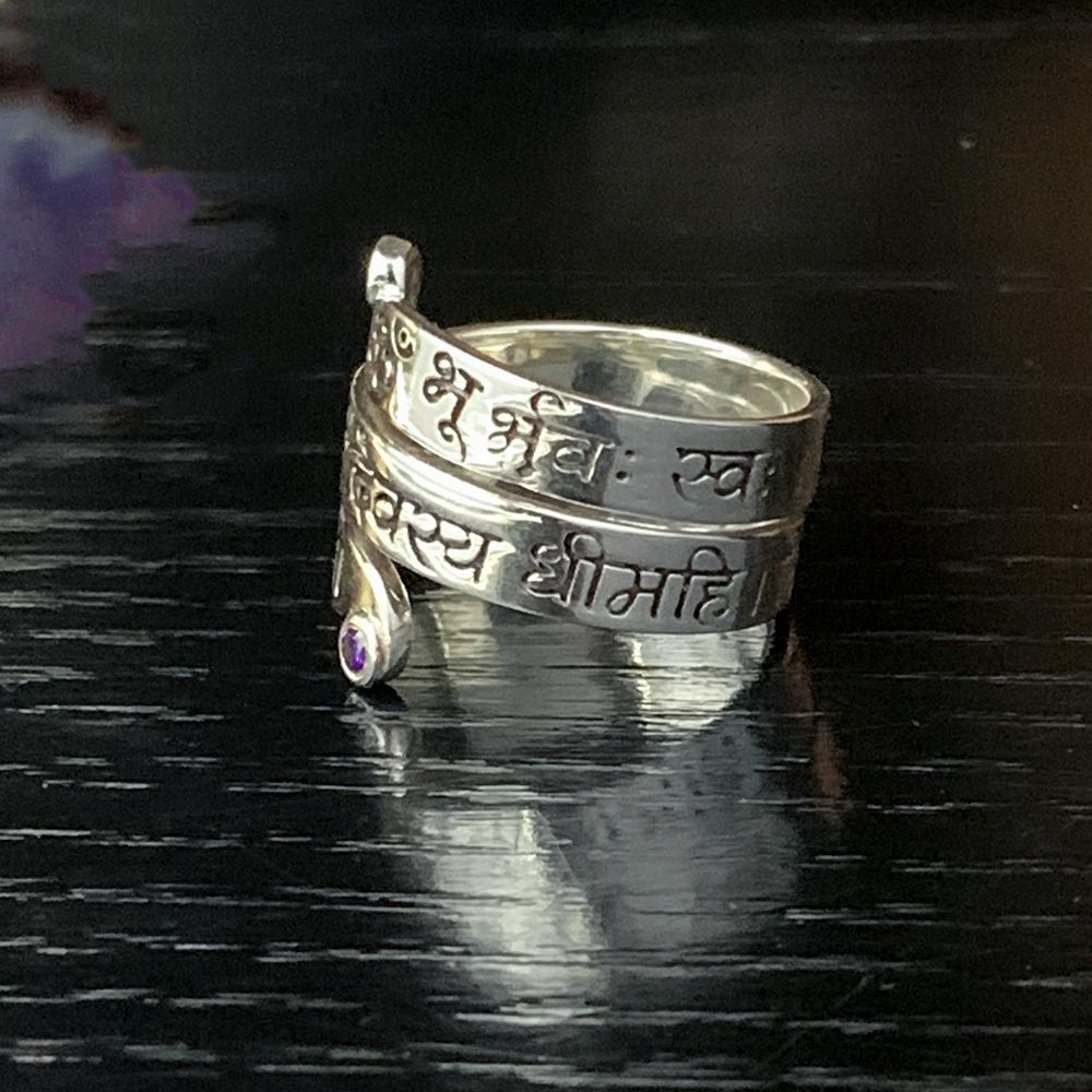 Gayatri Mantra Silver Wrap Message Ring-18