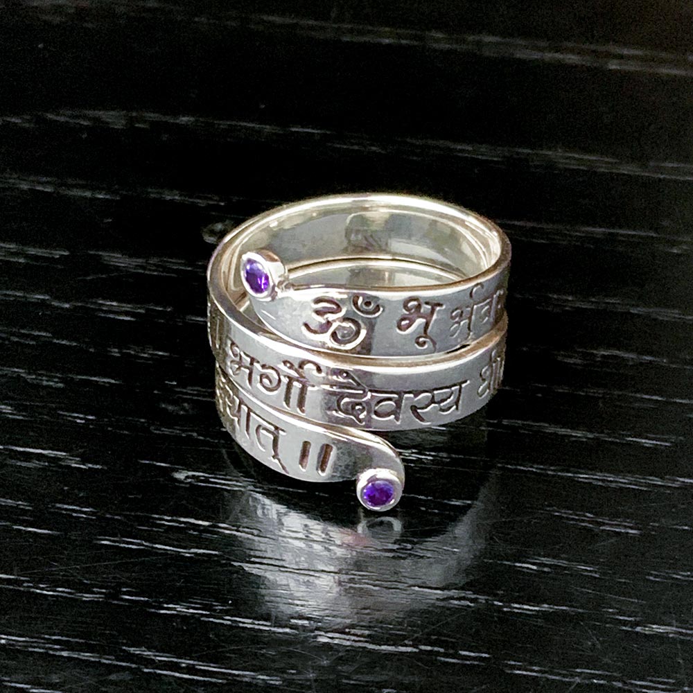 Manthar Rind Gayatri Mantra Silver Wrap Message Ring-18