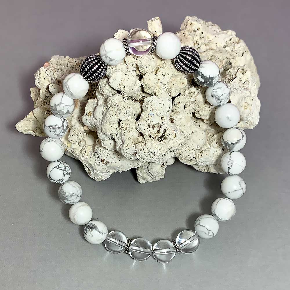 April Birthstone Healing Bracelet in Crystal Quartz and Howlite