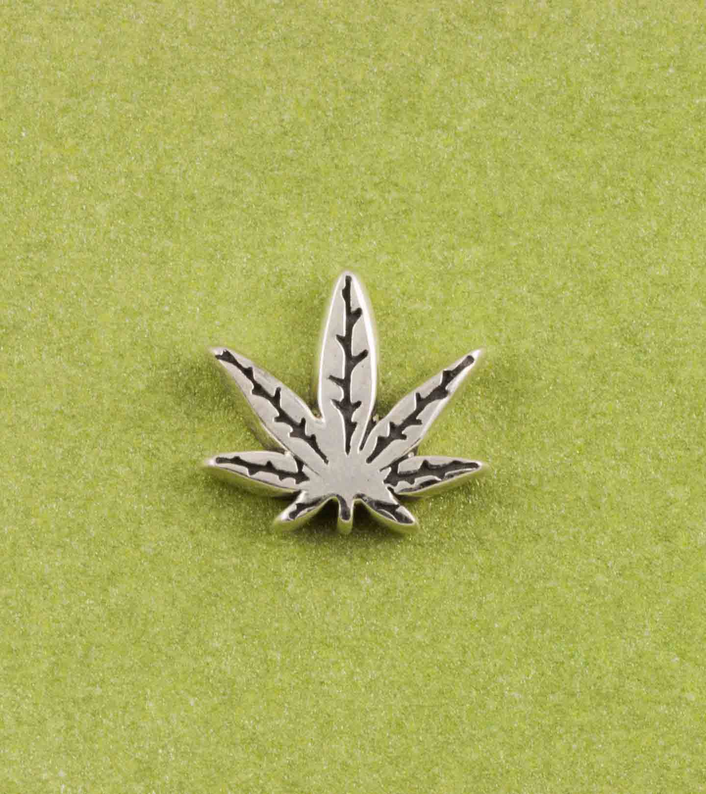 Cannabis Leaf Silver Ear Stud