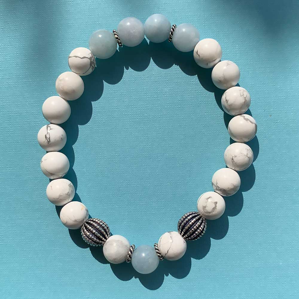 March Birthstone Healing Bracelet in Aquamarine and Howlite