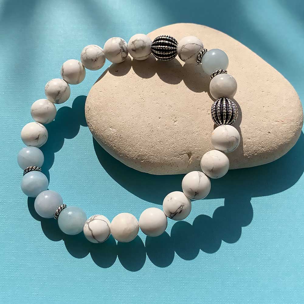 March Birthstone Healing Bracelet in Aquamarine and Howlite