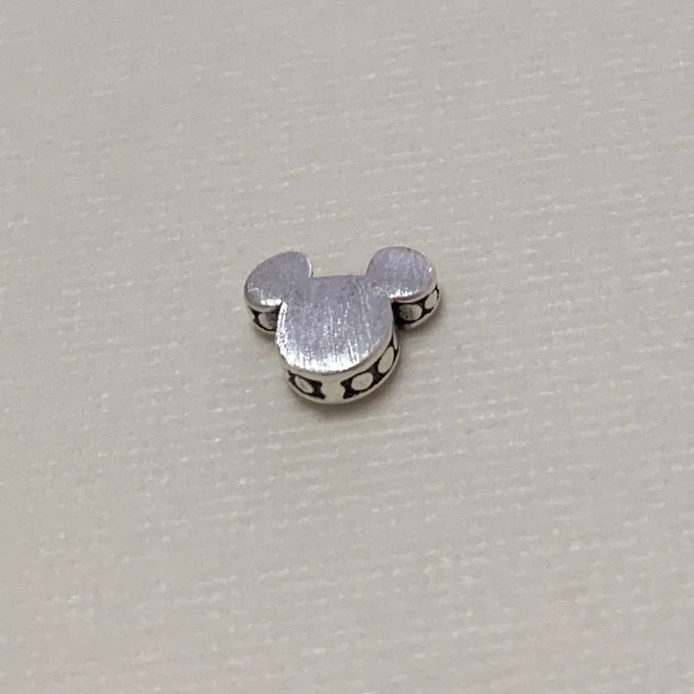 Iconic Ears Silver Stud