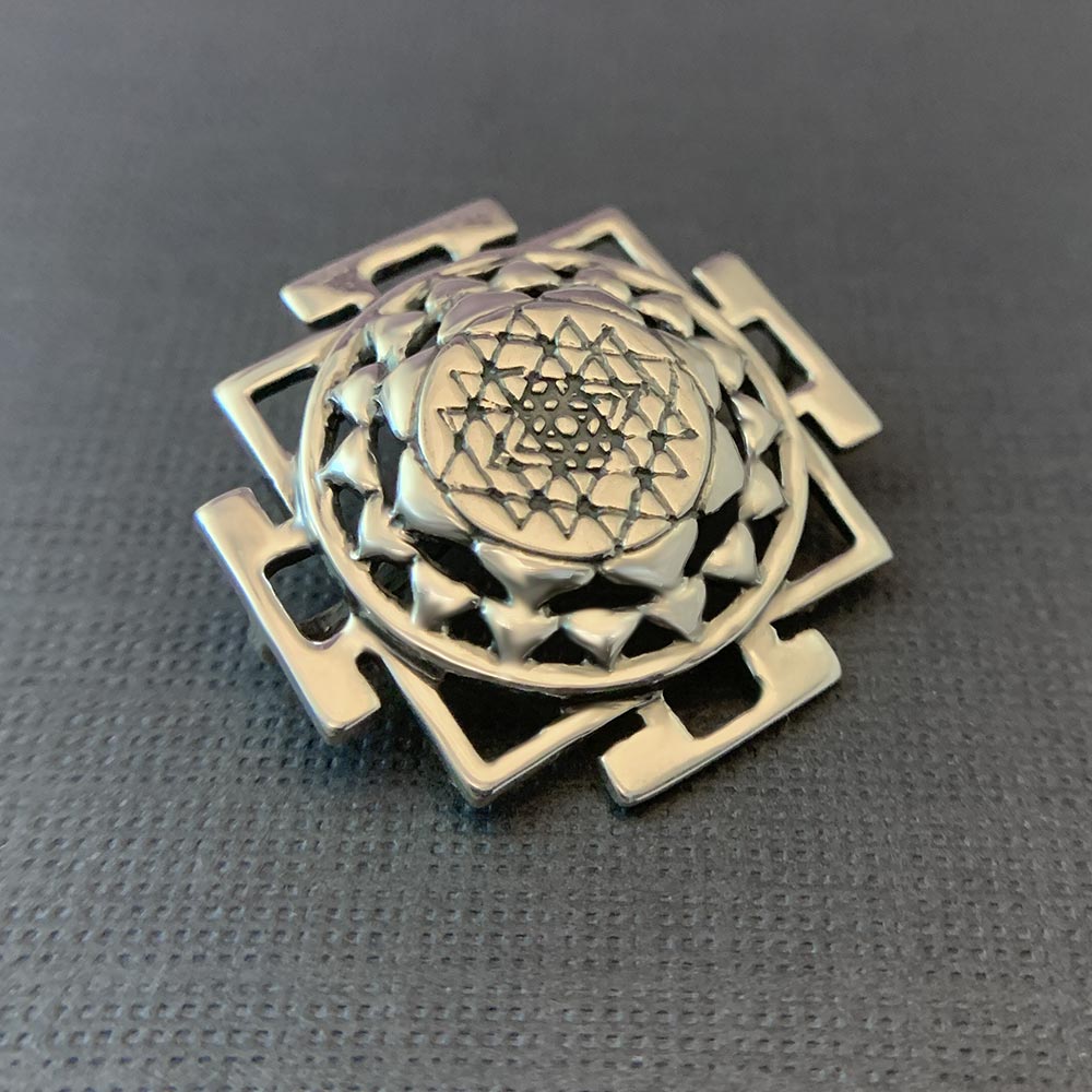 Fourseven Shri Yantra Silver Pendant for Women and Men